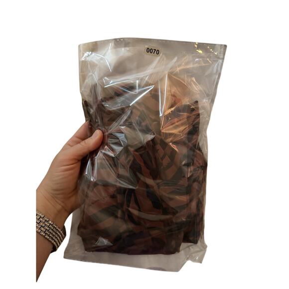 EUC Fabletics Pure Lux Animal print leggings sz S missing size tag - Picture 9 of 9